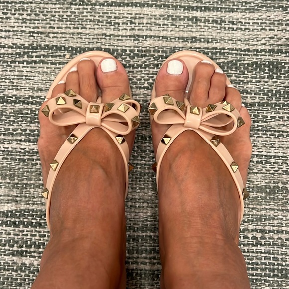 Vintage Valentino pink Rock Stud Bow Sandals - Picture 1 of 8